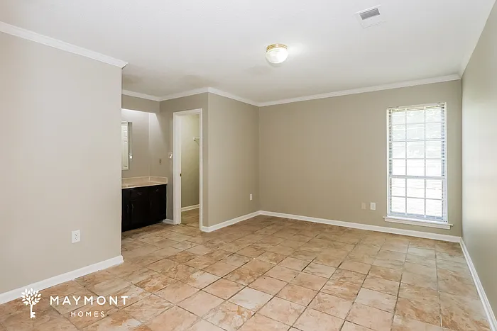 4595 Berrypick Ln S — Photo 9