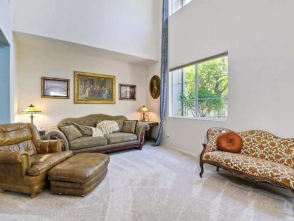 4th image of 317 Sunbird Ct
