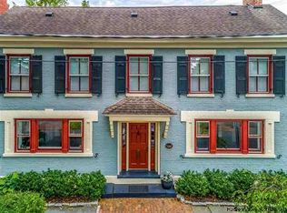 74 Main St, Kingston, NY 12401