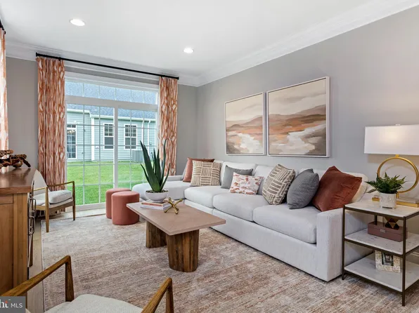 13440 Petrel St, Clarksburg, MD 20871