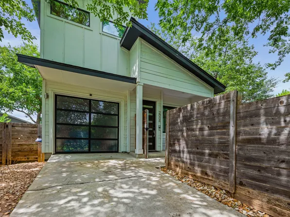 2004 E 10th St #2, Austin, TX 78702