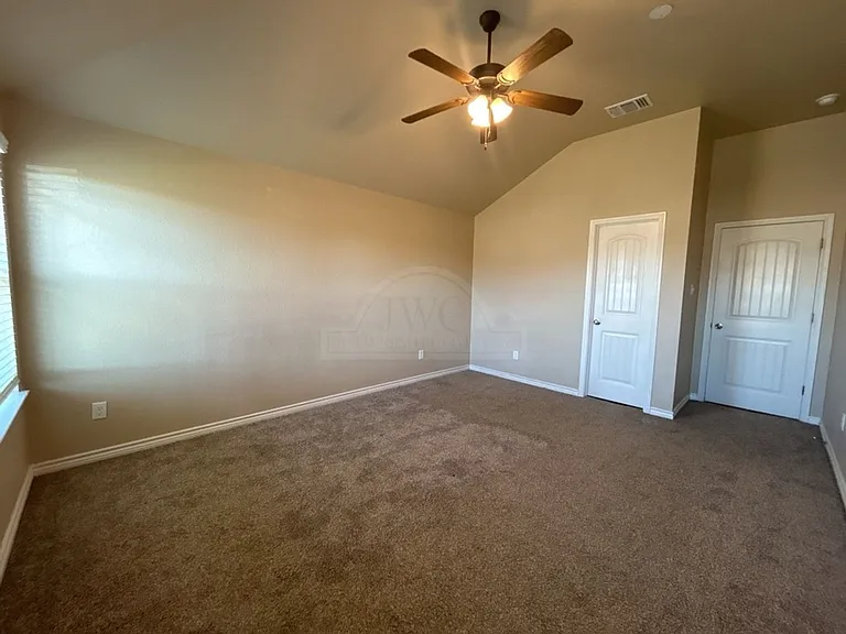 2109 Martin Luther King Jr Blvd — Photo 25