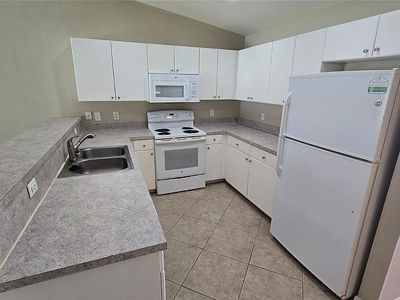 3rd image of 2422 Joe Ave S