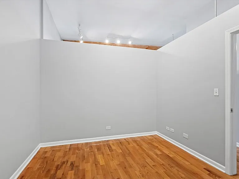 1822 S Bishop St #309 — Photo 8