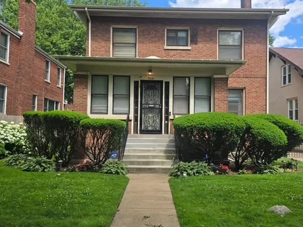 7021 S Cregier Ave, Chicago, IL 60649