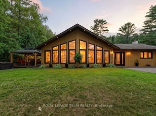 366 Burkes Rd, Laurentian Hills, ON K0J1P0