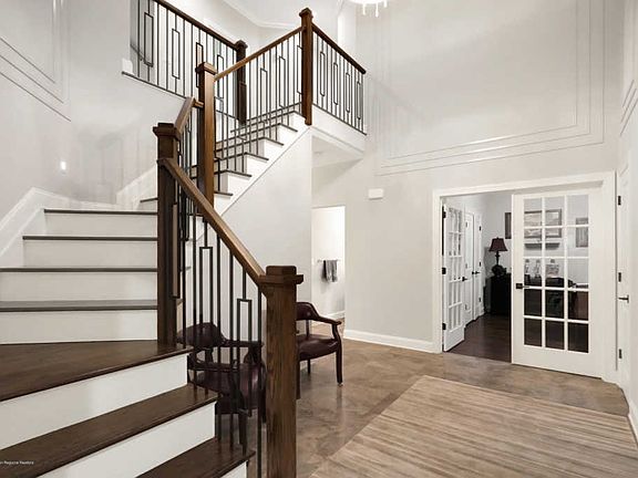 4th image of 1687 Saint Regis Ct