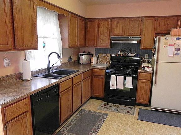 5th image of 42W619 Whirlaway Dr