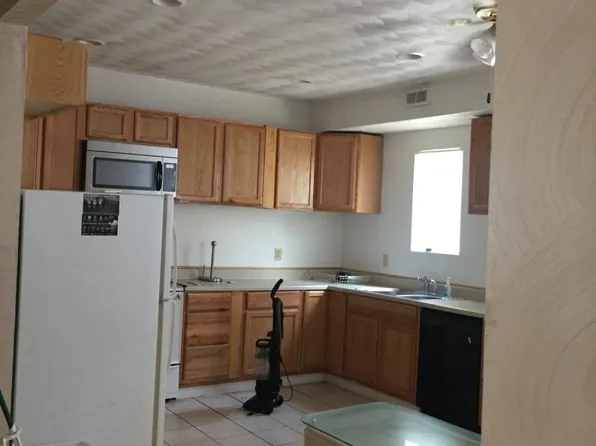 854 W 42nd St, Norfolk, VA 23508