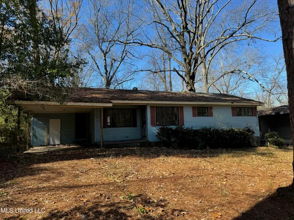 2001 Paden St, Jackson, MS 39204