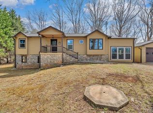80 Walnut Landing Cir, Hardy, VA 24101