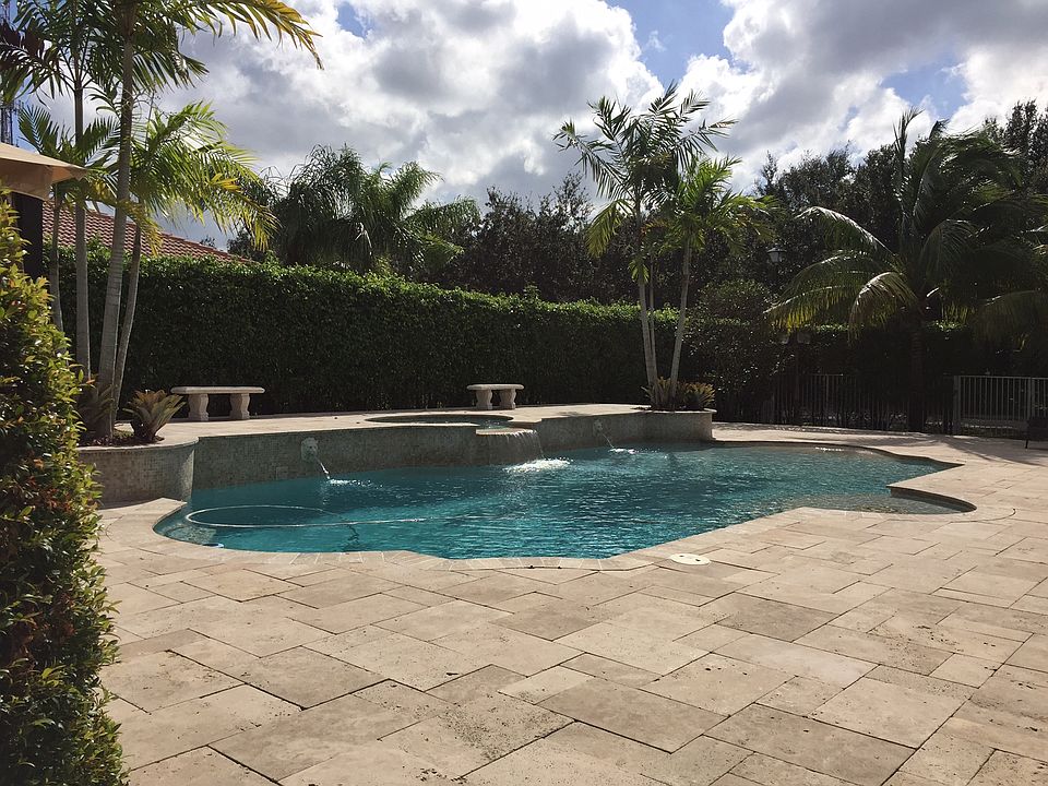 2nd image of 4882 Sunkist Way