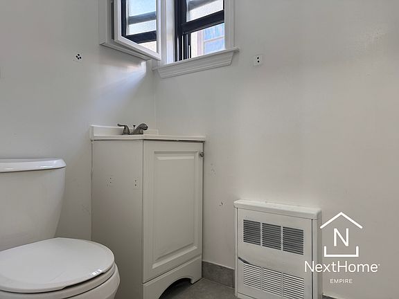 4th image of 189-10 37th Ave #10B