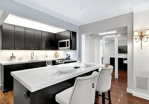 2nd image of 408 W 57th St APT 9E