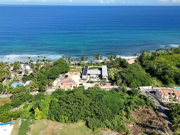 CARRETERA 413 RAMAL, RINCON, PR 00677