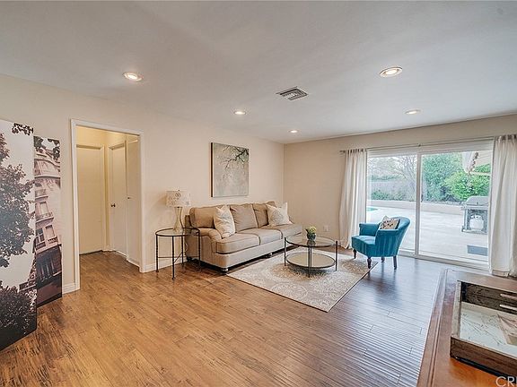 3rd image of 24030 Friar St