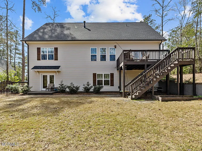 182 Lakeview Dr — Photo 8