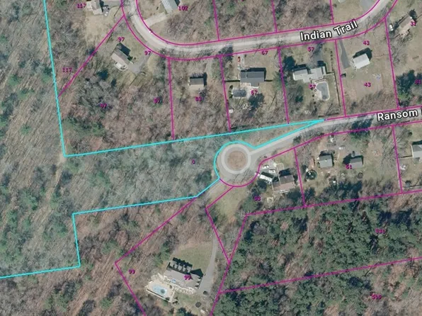 102 Ransom Rd, Hanson, MA 02341