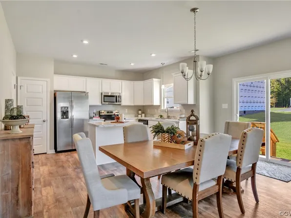 67 Chelsea Cir, Aylett, VA 23009