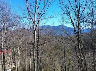 Cove Ln, Gatlinburg, TN 37738
