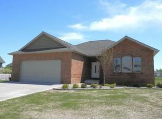 2172 Whiteherse Dr, Bay City, MI 48706