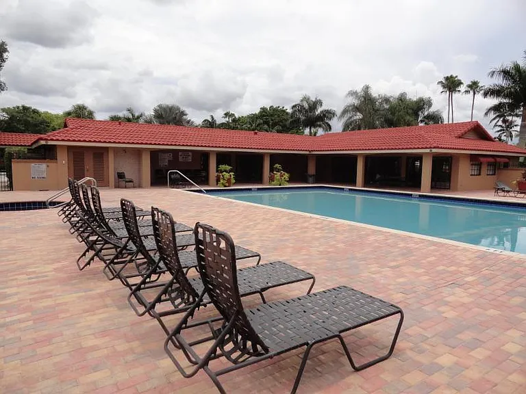 8255 Severn Dr #D — Photo 16