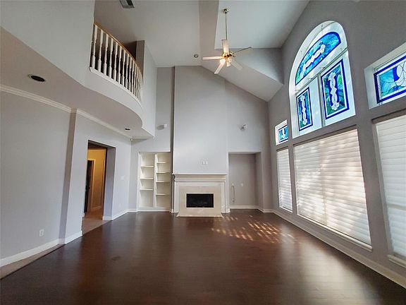 2nd image of 24527 Bay Hill Blvd