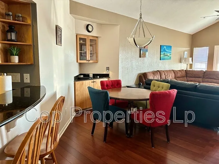 3404 American Dr #1308 — Photo 9