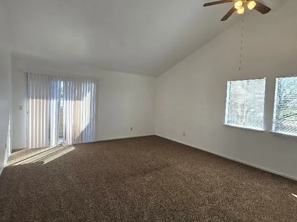 3318 W Shields Ave, Fresno, CA