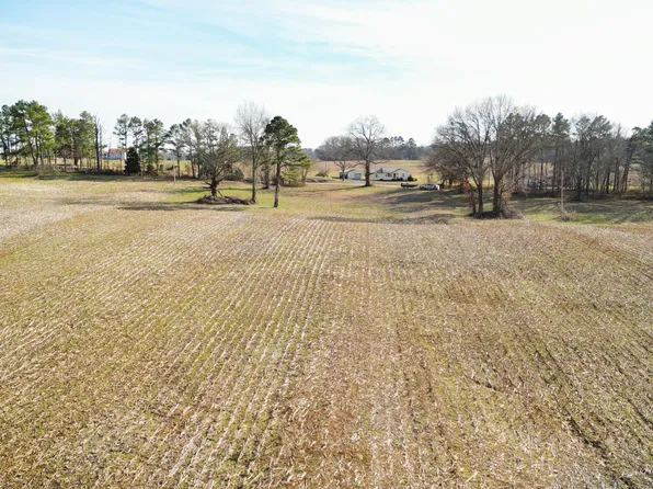 180 Brazil Fruitland Rd, Humboldt, TN 38343