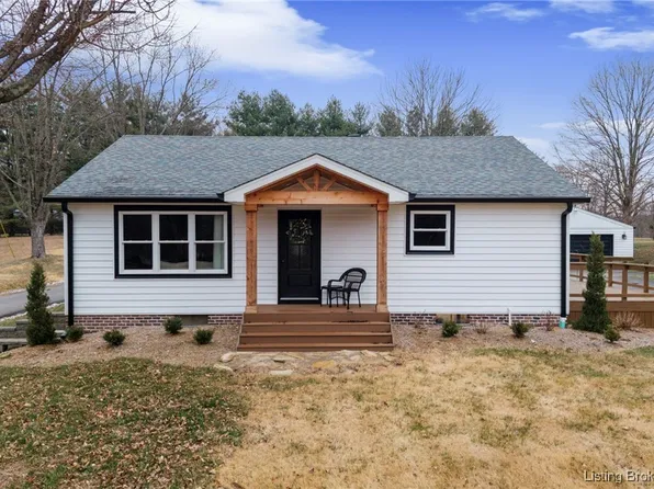 6178 St Marys Road, Floyds Knobs, IN 47119