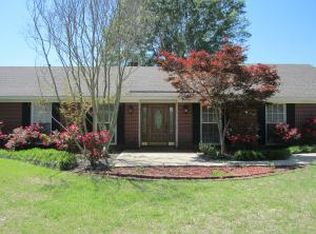 1300 S Montgomery St, Starkville, MS 39759
