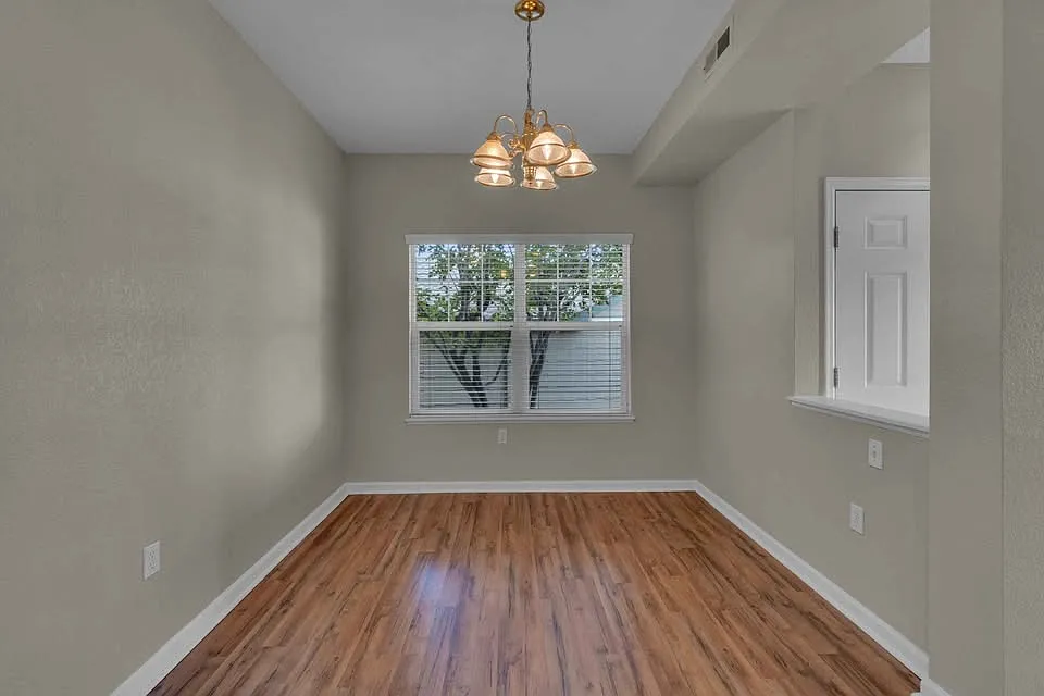 2 bed, 2.0 bath, $1,790 — Photo 4