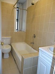 2nd image of 555 W 160th St APT 21