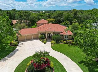 6604 Butlers Crest Dr, Bradenton, FL 34203