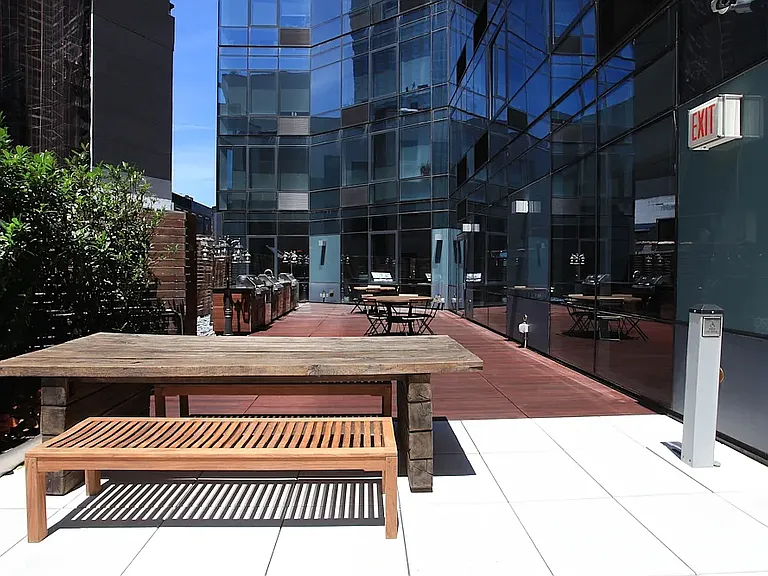66 Rockwell Pl #11E — Photo 10