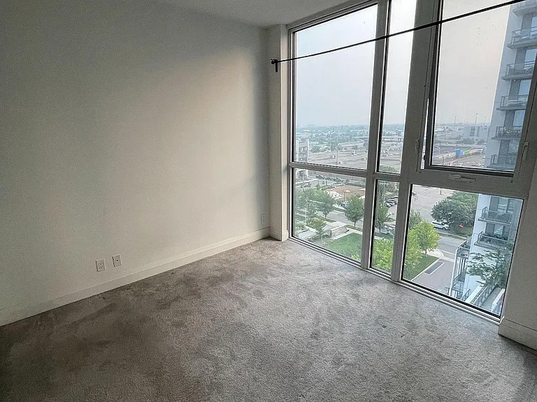 17 Zorra St #810 — Photo 13