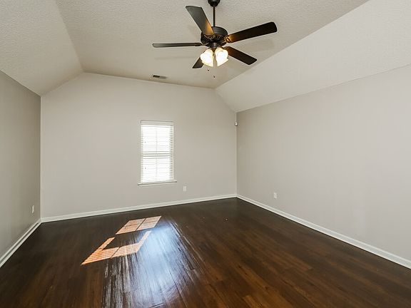 5th image of 9480 Eckley Pl