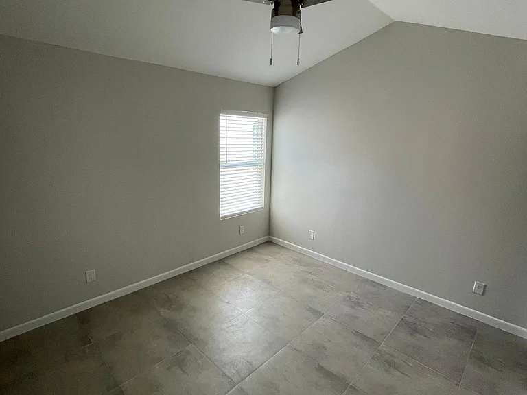 1300 E Iris Ave #3 — Photo 9