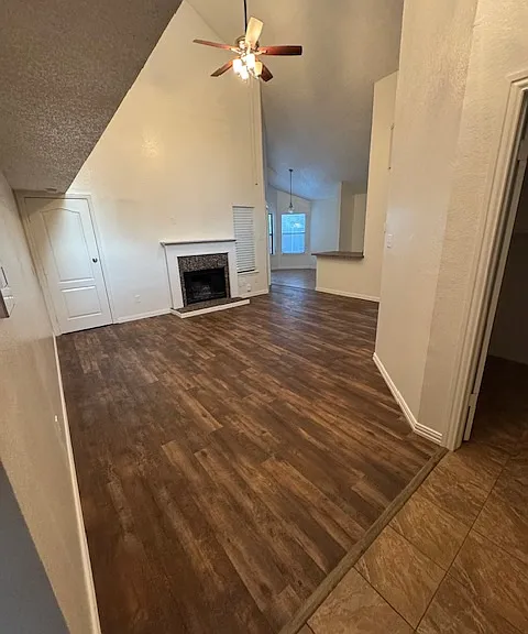 611 Turner Way — Photo 4