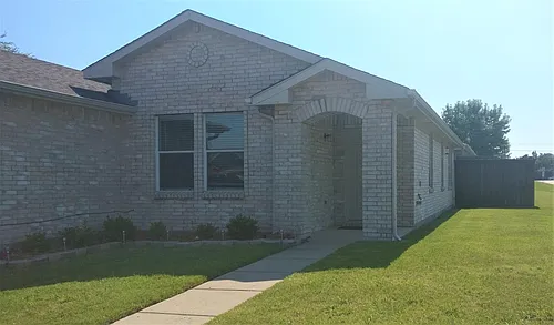 2644 Windy Point Ct Photo 1