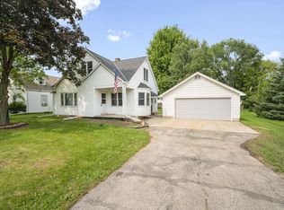236 State Highway 33 E, West Bend, WI 53090