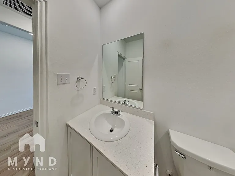4900 Parrington Dr — Photo 26