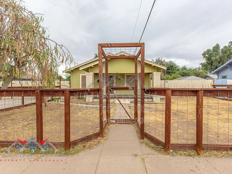 5846 W State Ave — Photo 2