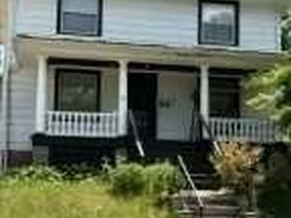 12 Crescent Rd, East Orange, NJ 07017