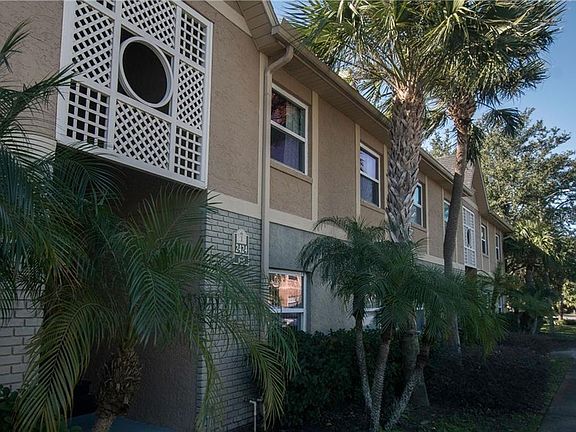 3rd image of 2424 Barley Club Ct APT 4