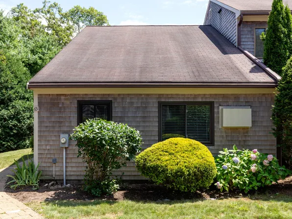 65 Roundhouse Road UNIT 65, Buzzards Bay, MA 02532