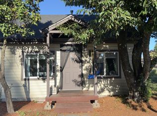 500 N Main St, Newberg, OR 97132