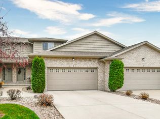 1690 W Main Cir UNIT 5, De Pere, WI 54115