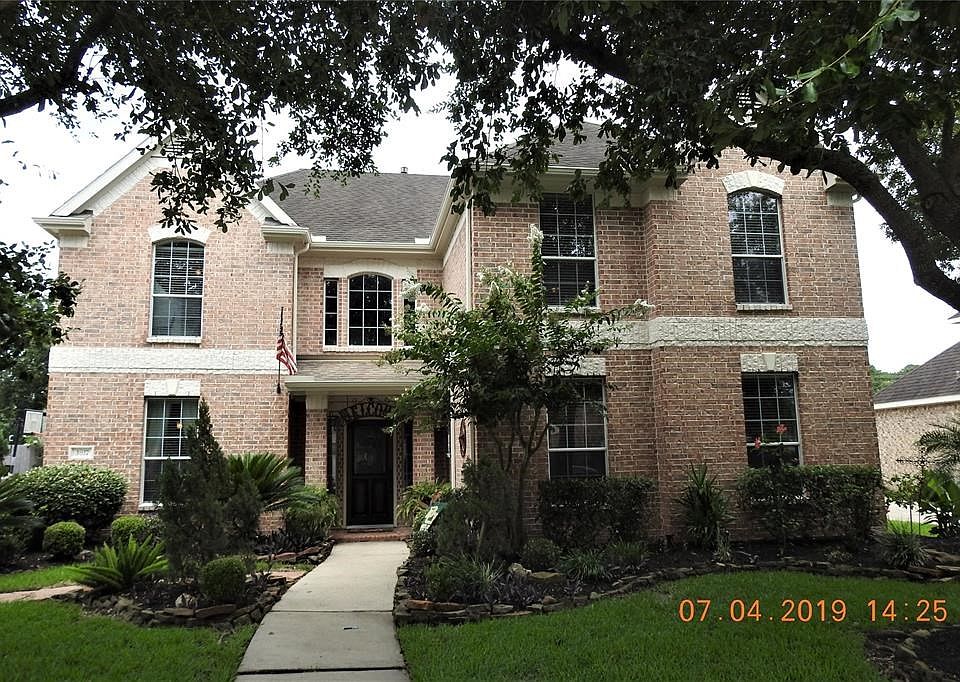 1st image of 3817 Houston Lake Dr